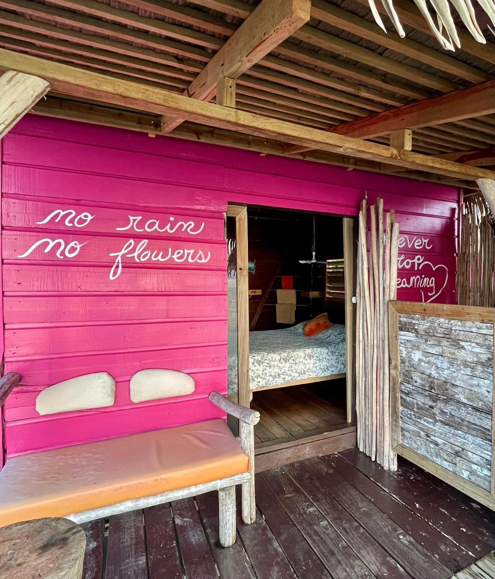 Urraca Monkey Island Eco Resort (Adults Only) Punta Laurel Номер фото